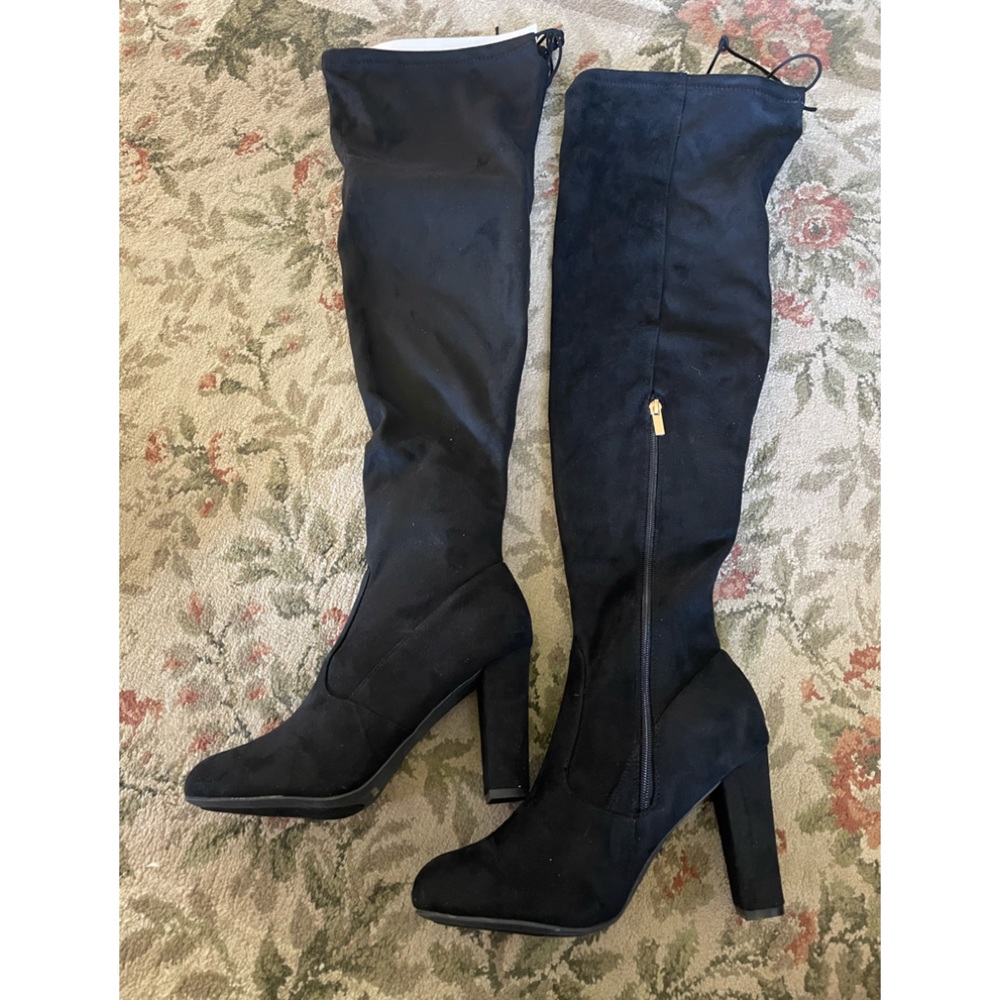 Journey Collection Maya Over The Knee Black Suede Boots
